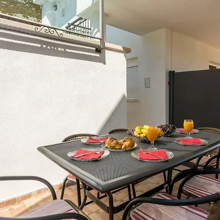 House Luce With Pool Čisla