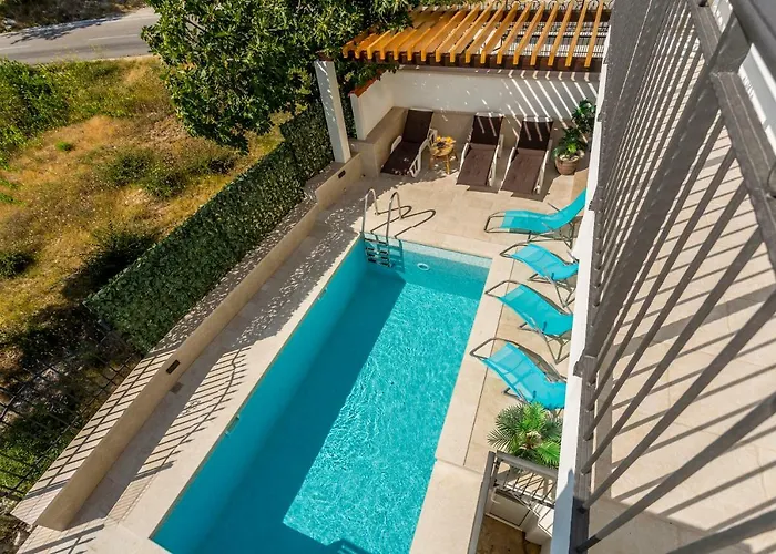 House Luce With Pool Appartement