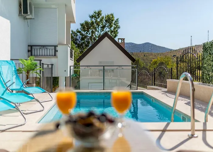 House Luce With Pool Appartement *