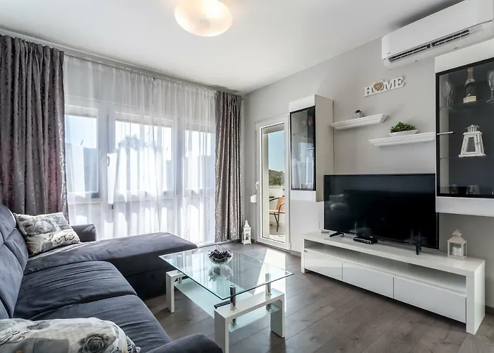 House Luce With Pool Appartement *